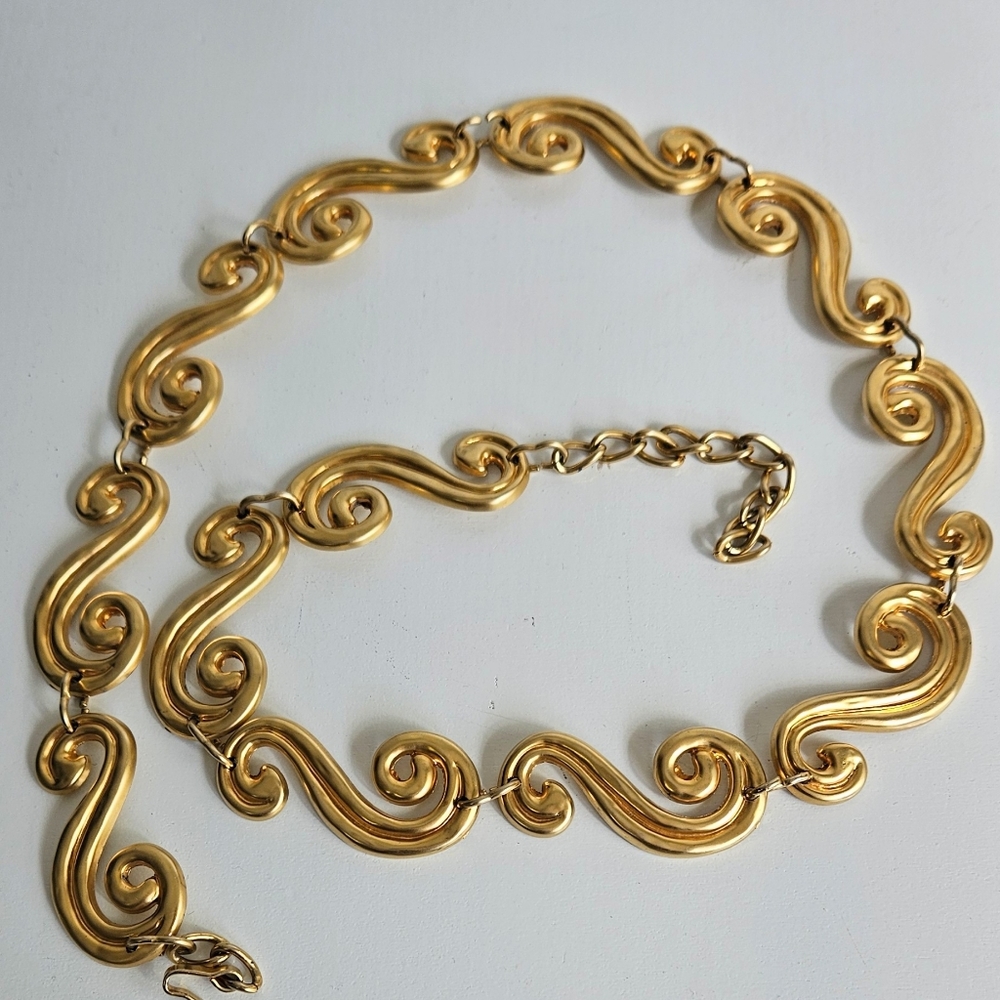 Vtg Rare Escada scroll link heavy Chunky chain belt Made In Spain Luxury FIRM - Picture 3 of 9